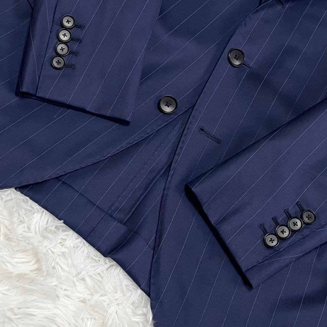 Tomorrowland Business Suits