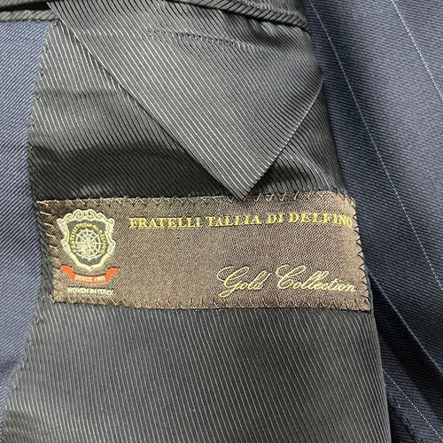Tomorrowland Business Suits