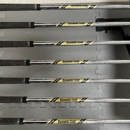 Taylormade Iron Sets P7Tw Dg X100 4-P 7