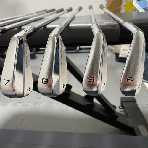 Taylormade Iron Sets P7Tw Dg X100 4-P 7