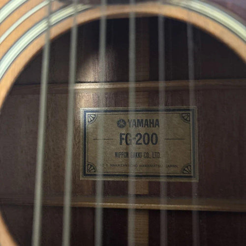 Acoustic Guitars Yamaha Fg-200 70