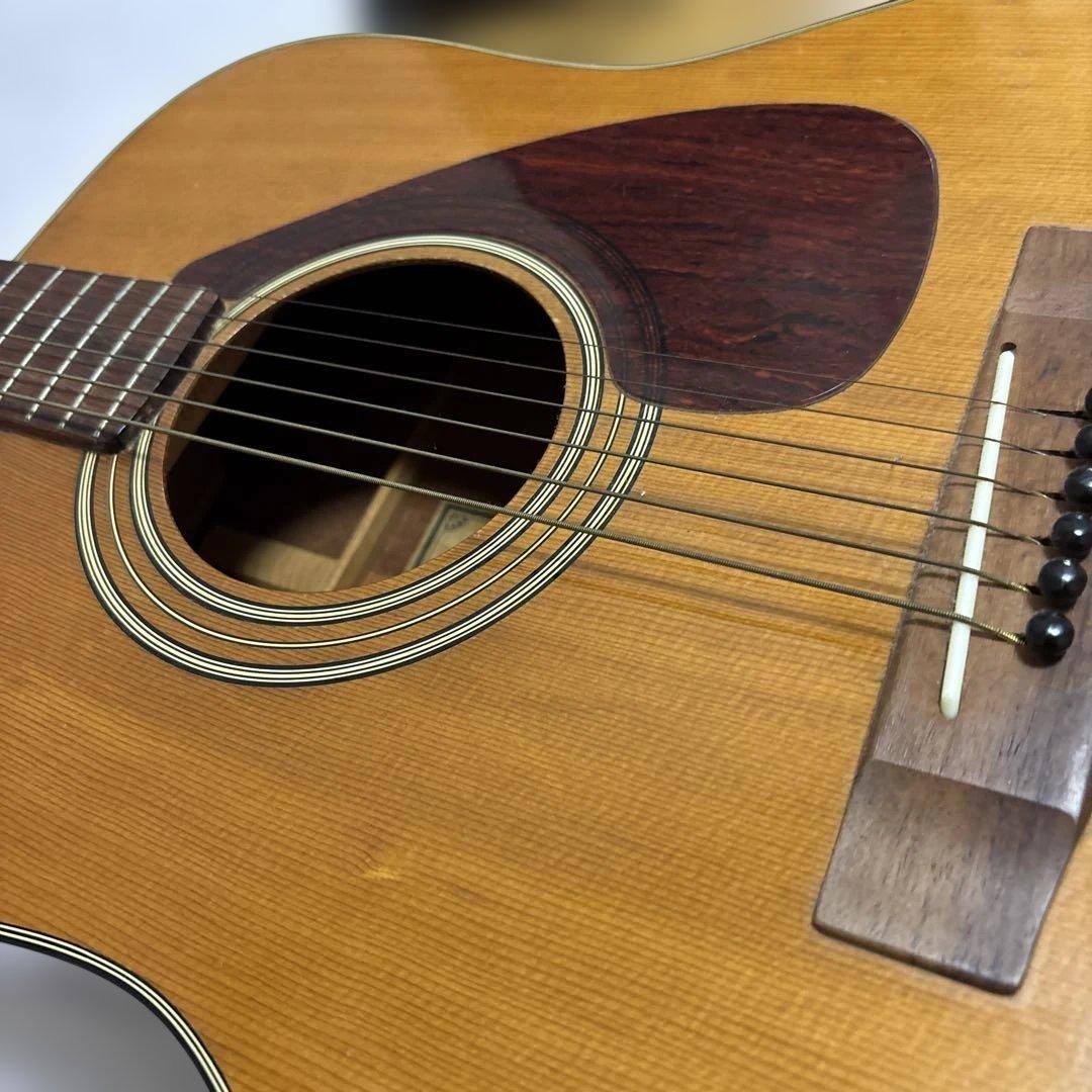 Acoustic Guitars Yamaha Fg-200 70
