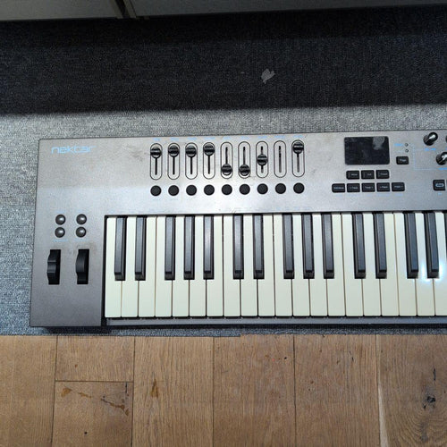 Midi Keyboard Pad Nektar Impact Lx61+