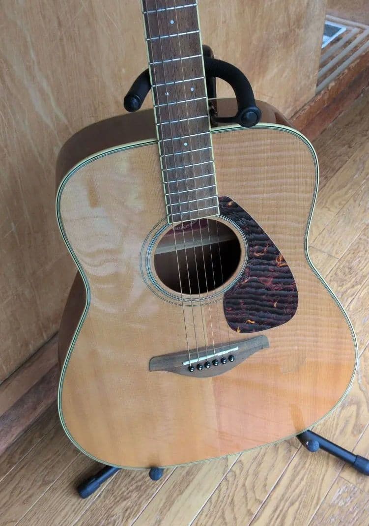 Yamaha Acoustic Guitars Fg720S