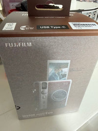 Instant Cameras Fujifilm Instax Mini Evo
