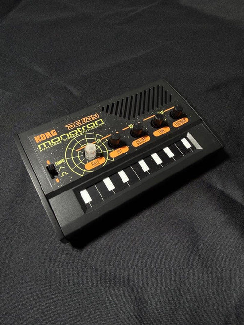 Korg Analog Synthesizer Monotron Delay