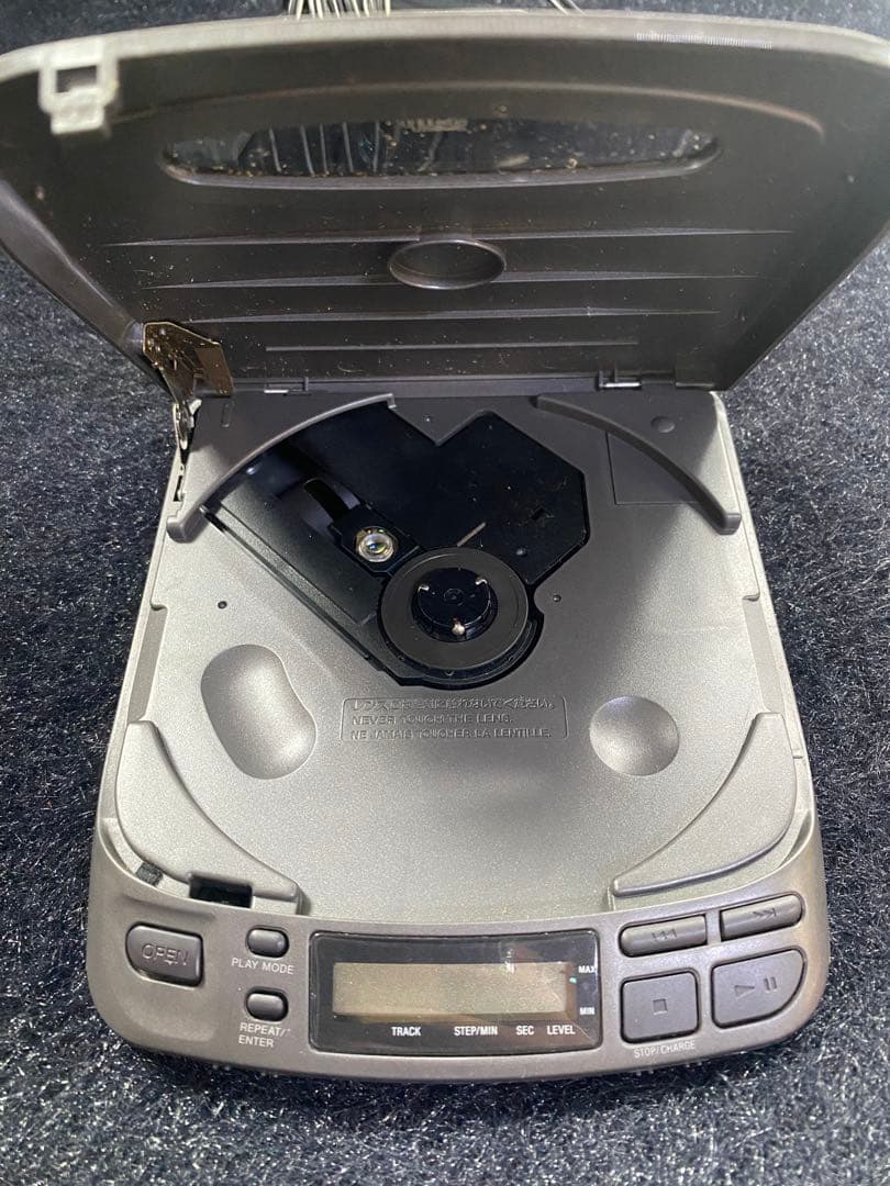 Sony Portable Cd Player Discman D-202