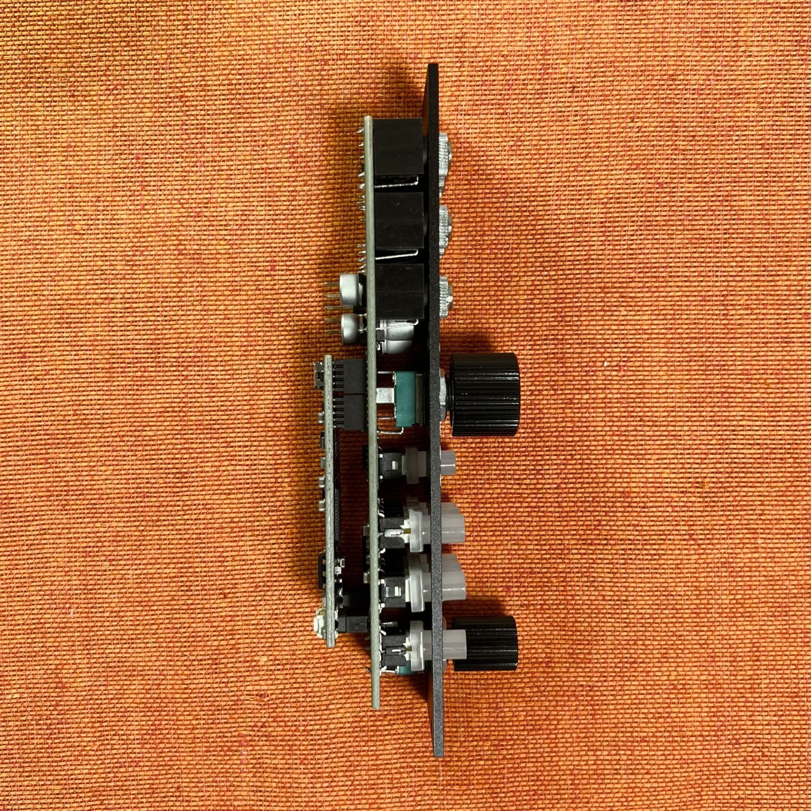 Modular Synthesizer Oxi Instruments: Meta