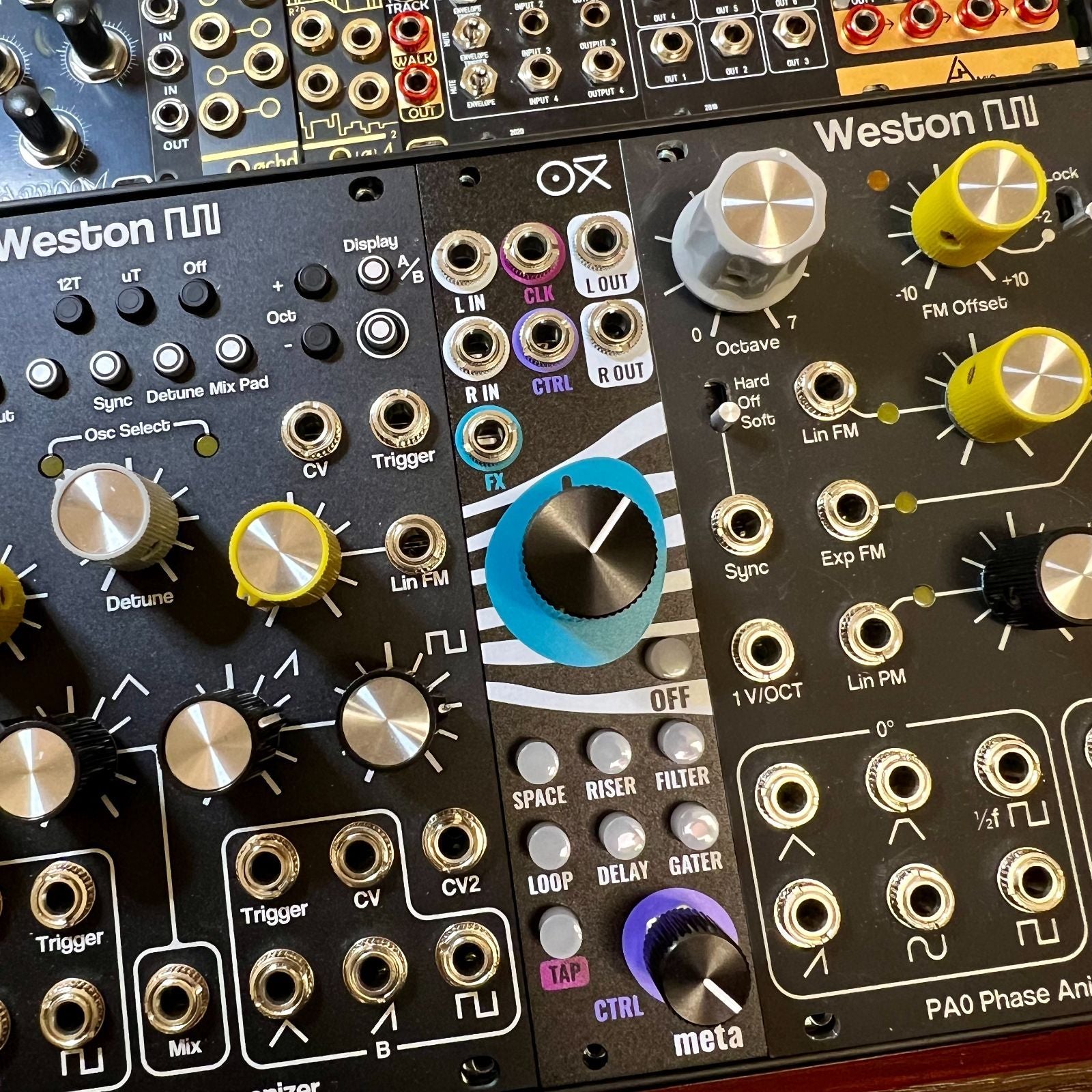 Modular Synthesizer Oxi Instruments: Meta
