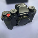 Fujifilm Mirrorless Interchangeable Lens Cameras X-T5