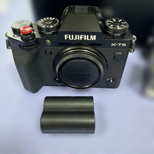 Fujifilm Mirrorless Interchangeable Lens Cameras X-T5