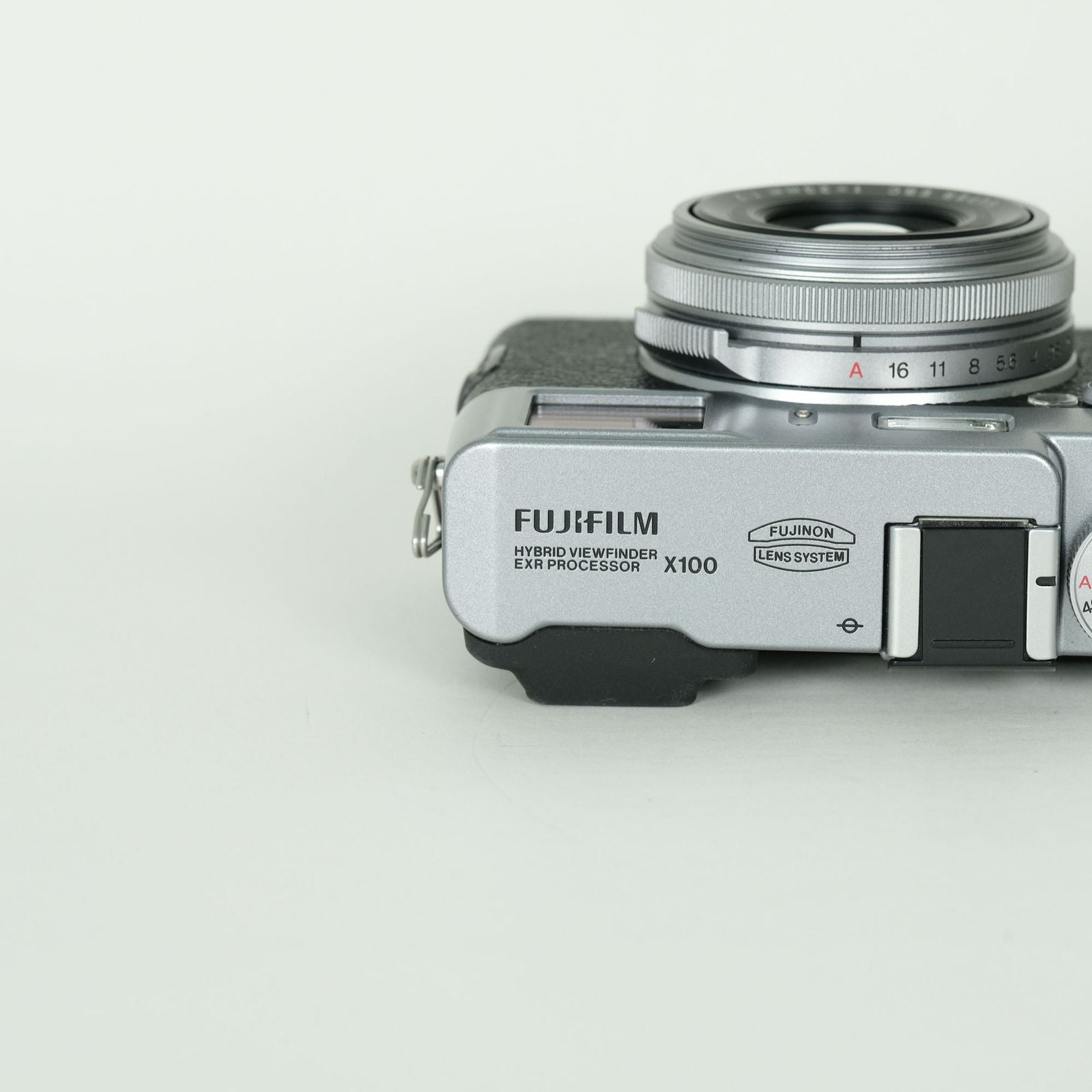 Fujifilm Compact Digital Camera Finepix X100