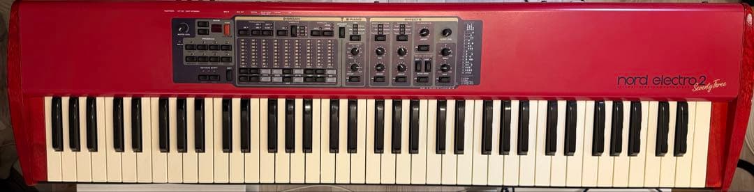 Clavia Keyboards Digital Pianos Nord Electro2 73