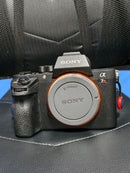 Sony Mirrorless Interchangeable Lips A7Rii 5500 F2