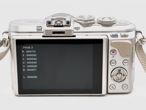 Olympus Mirrorless Interchangeable Lips 4731 Pen E-Pl8 M.Zuiko Digital 14-42Mm