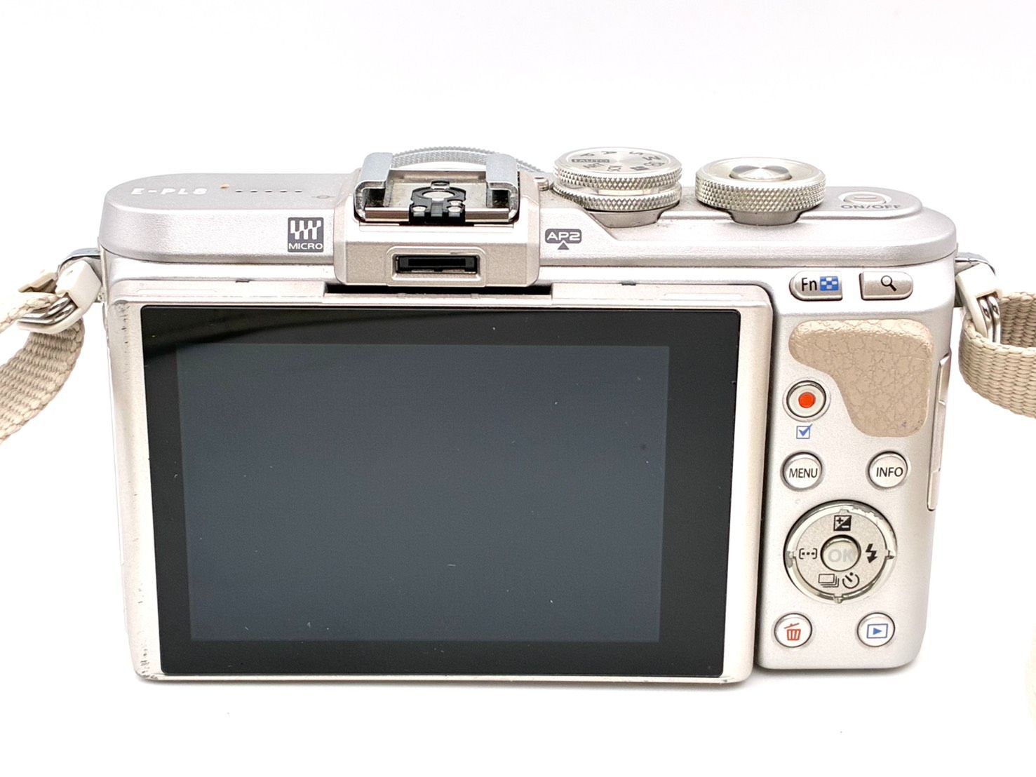 Olympus Mirrorless Interchangeable Lips 4731 Pen E-Pl8 M.Zuiko Digital 14-42Mm
