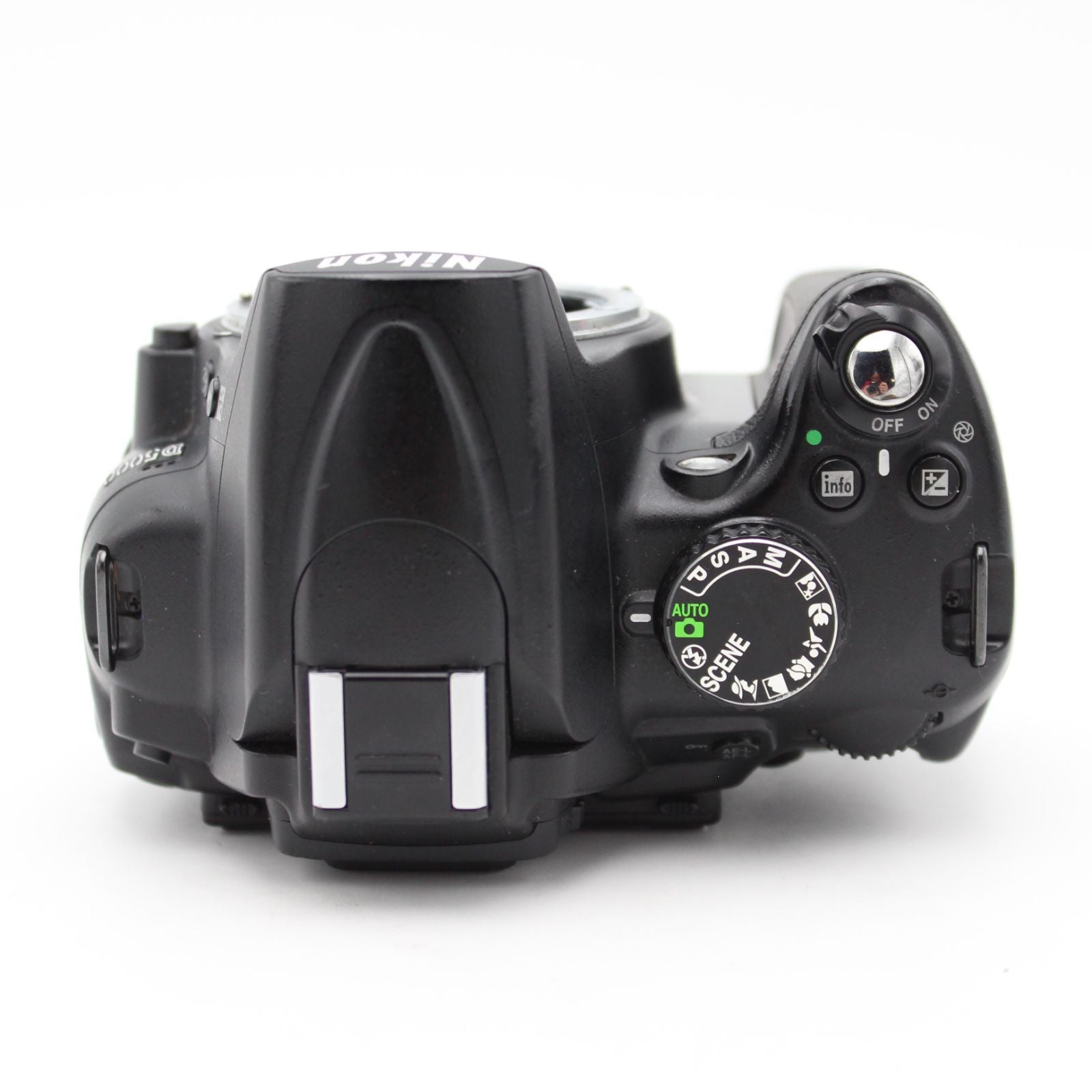 Nikon Digital Slr D5000 13513