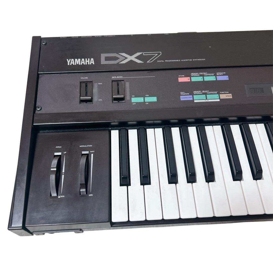 Yamaha Analog Synthesizers Dx7 61
