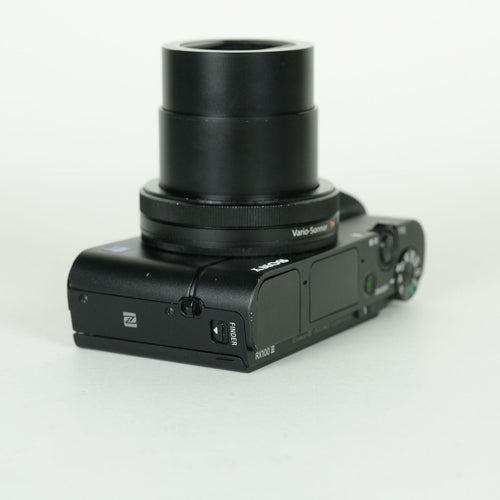 Sony Compact Digital Camera Cyber-Shot Dsc-Rx100M3