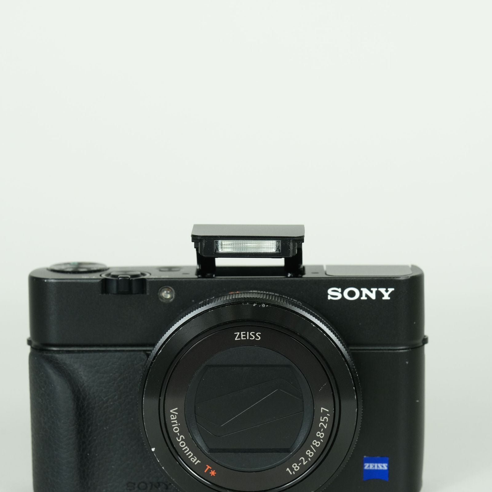 Sony Compact Digital Camera Cyber-Shot Dsc-Rx100M3