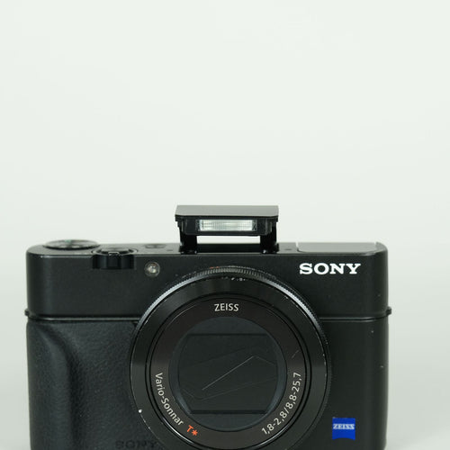 Sony Compact Digital Camera Cyber-Shot Dsc-Rx100M3