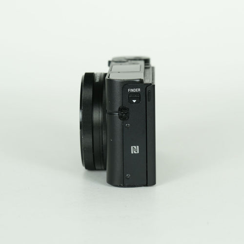 Sony Compact Digital Camera Cyber-Shot Dsc-Rx100M3
