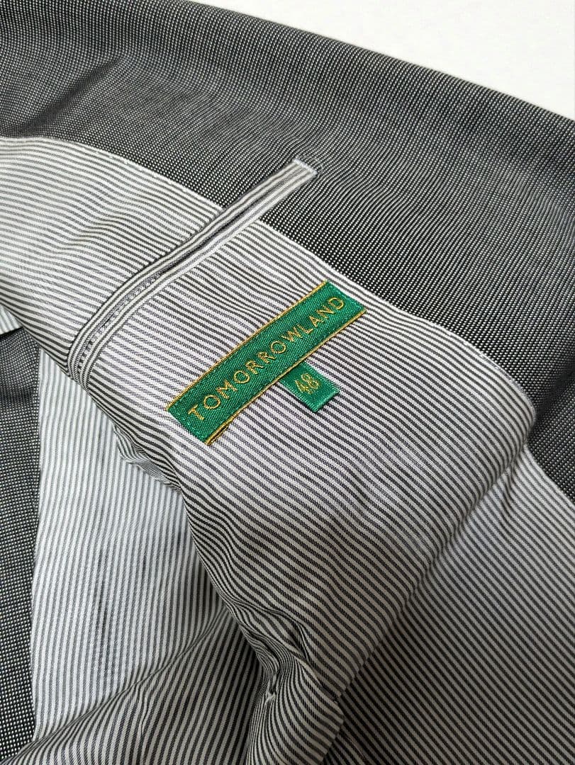 Tomorrowland Business Suits 48