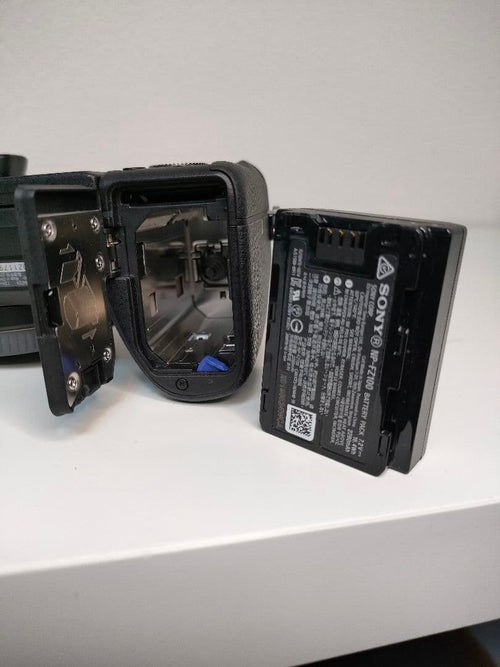 Sony Mirrorless Interchangeable Lens Cameras 6600 Ilce