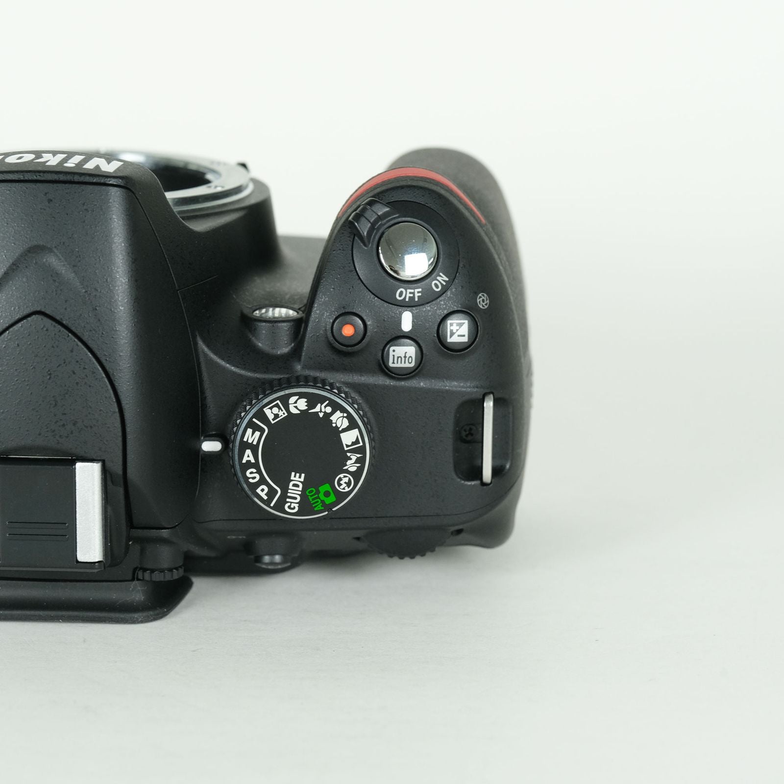 Nikon Digital Slr 6,228 D3200 F