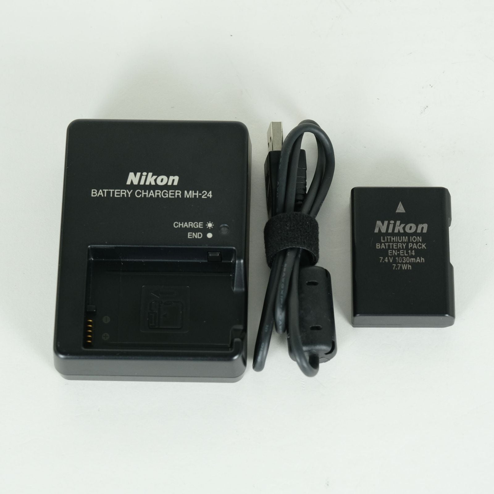 Nikon Digital Slr 6,228 D3200 F