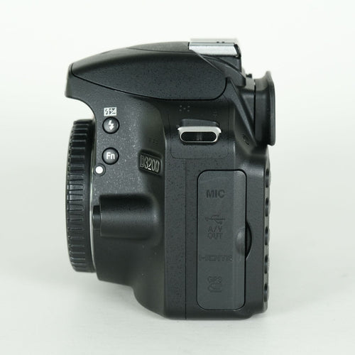 Nikon Digital Slr 6,228 D3200 F