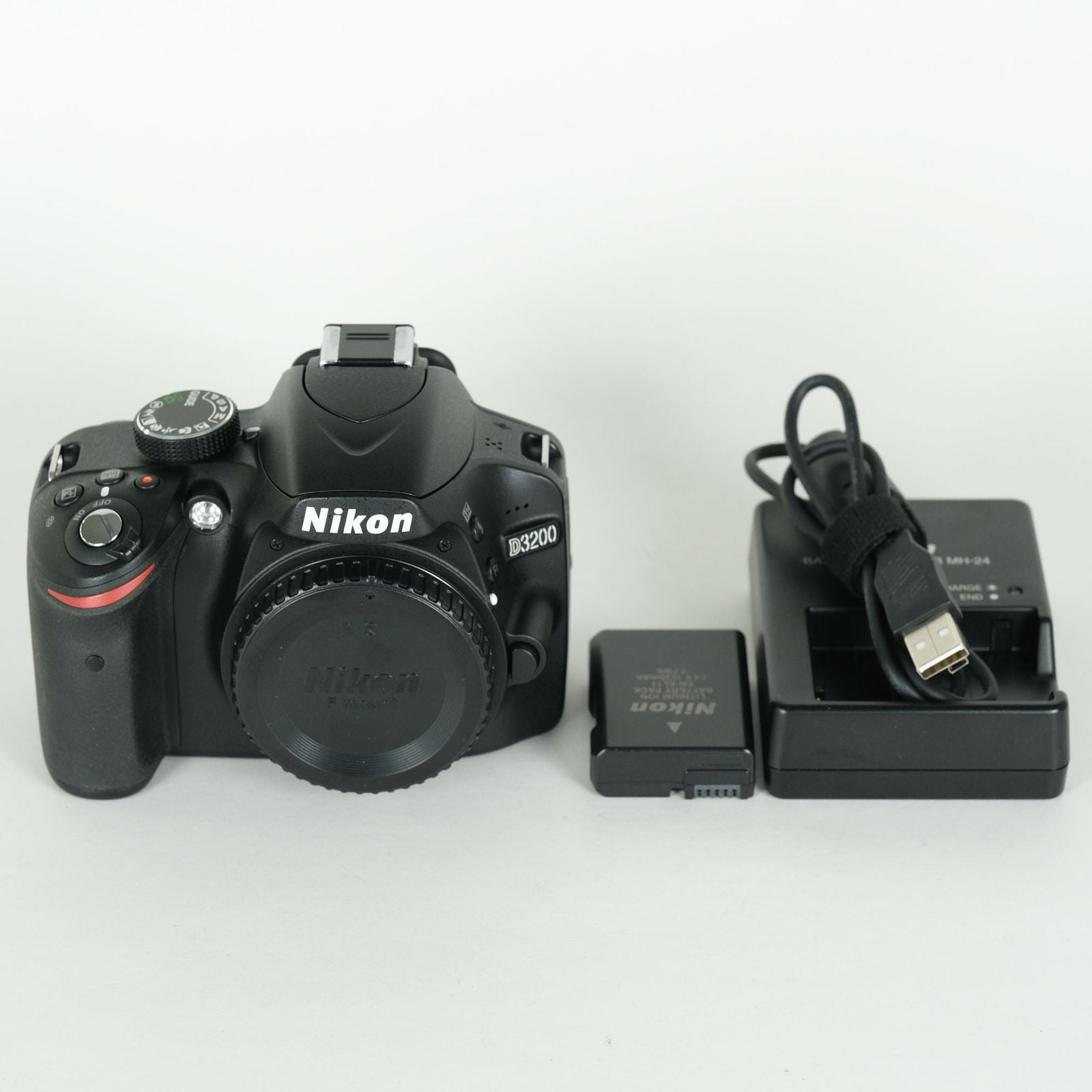 Nikon Digital Slr 6,228 D3200 F