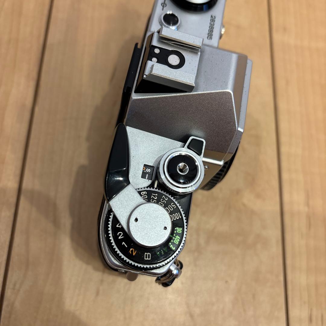 Canon Slr Camera (Film) Ae-1