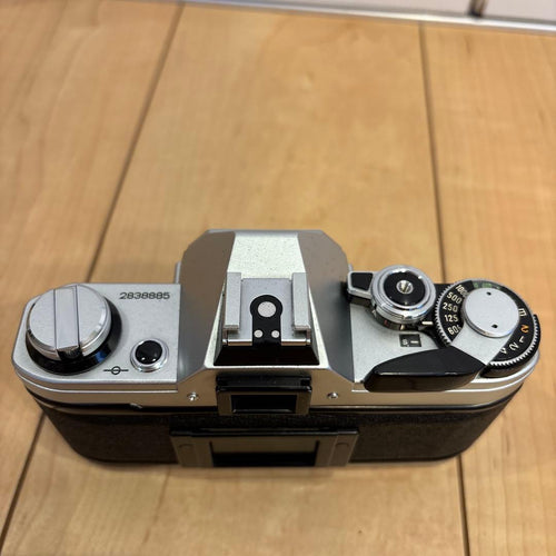 Canon Slr Camera (Film) Ae-1