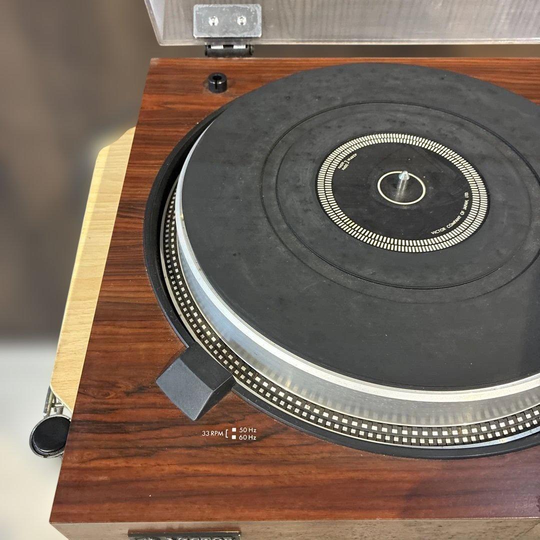 Victor Record Players (Turntables) Jl B37