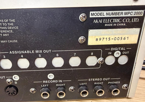 Akai Professional Multitrack Recorders Mpc2000 Midi