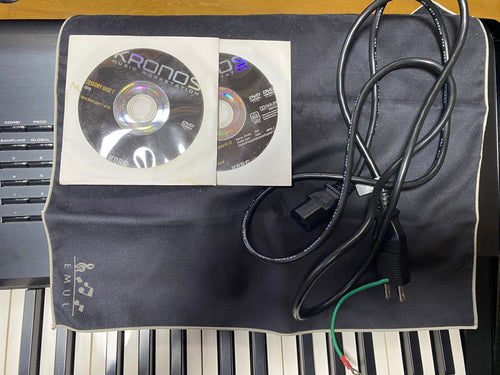 Keyboard Instruments Korg Kronos 73
