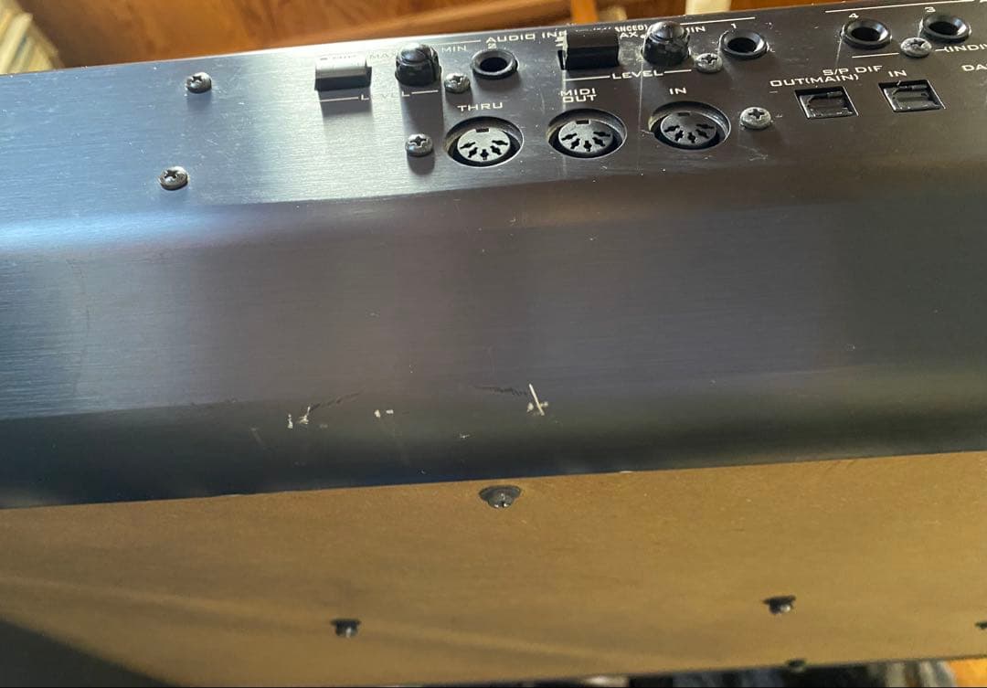Keyboard Instruments Korg Kronos 73