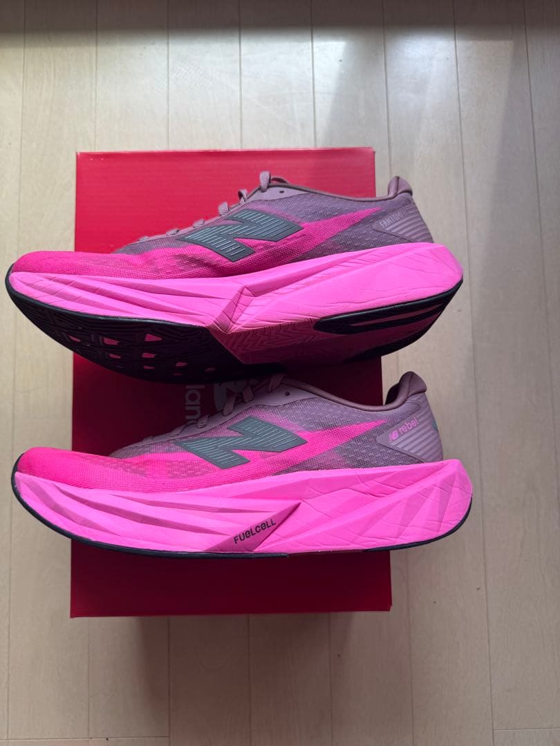 New Balance Running Shoes Fuelcell Rebel V5