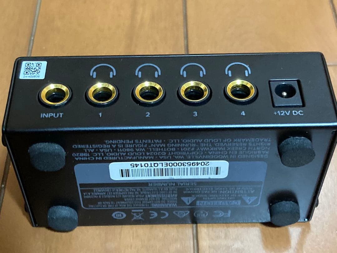 Headphone Amplifiers Mackie Hm-4 4-Way Amplifier