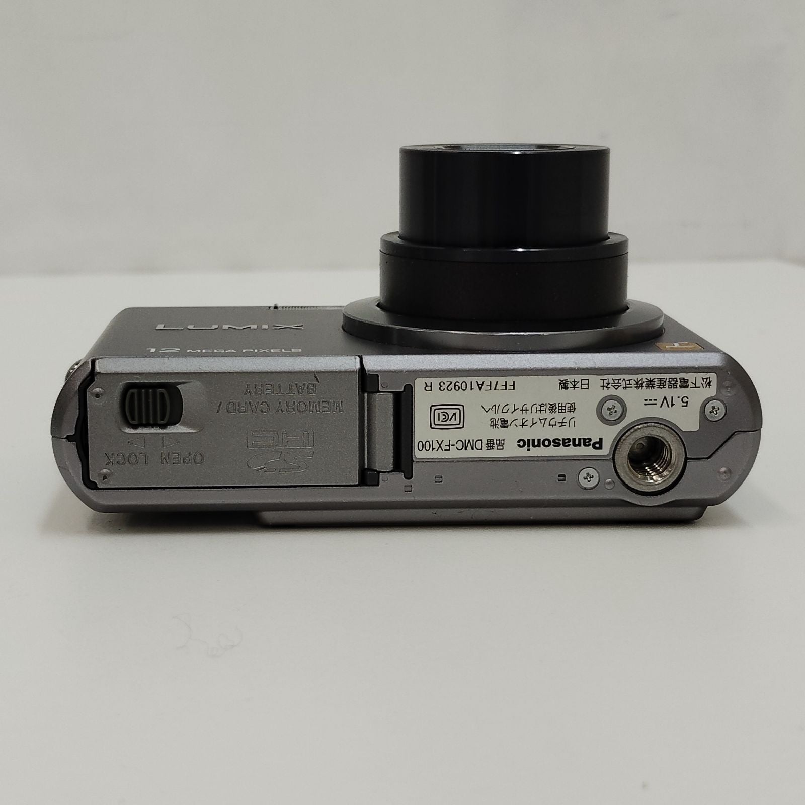 Panasonic Compact Digital Camera F260330-13 Lumix Dmc-Fx100 12 Mega Pixels