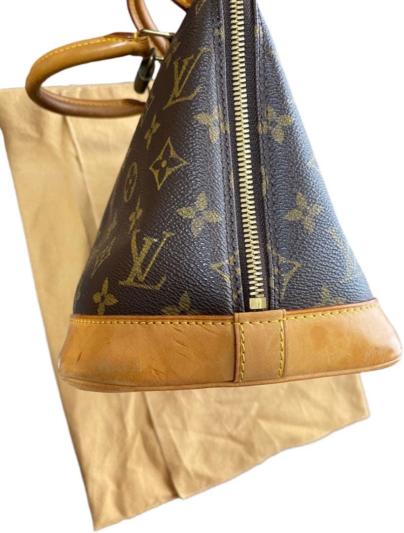 Louis Vuitton Handbags