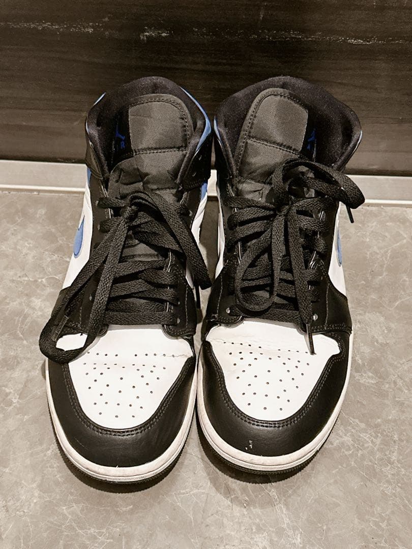 Nike Sneakers Air Jordan 1 Mid Royal