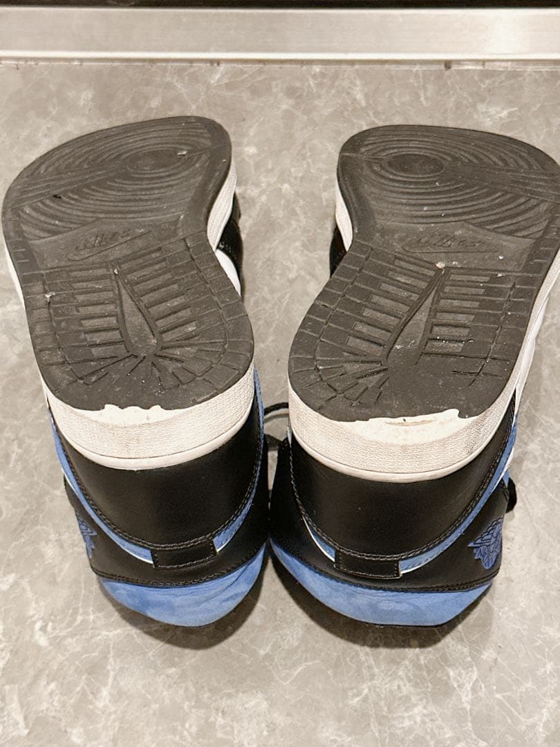 Nike Sneakers Air Jordan 1 Mid Royal