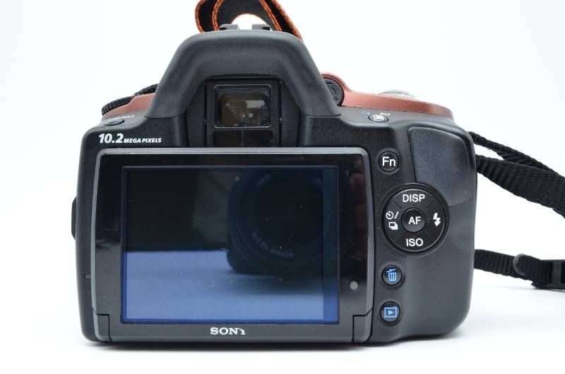 Sony Digital Slr 330 Dslr-A330 Dt 18-55Mm Sam Ccd 4876 Aps-C