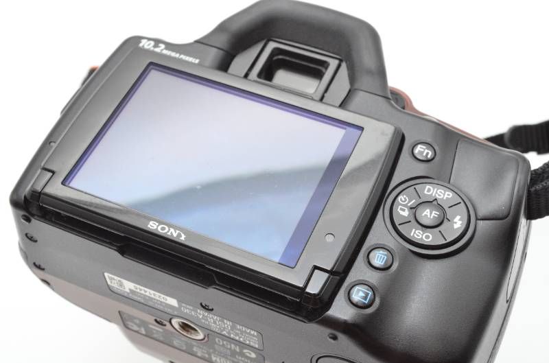 Sony Digital Slr 330 Dslr-A330 Dt 18-55Mm Sam Ccd 4876 Aps-C