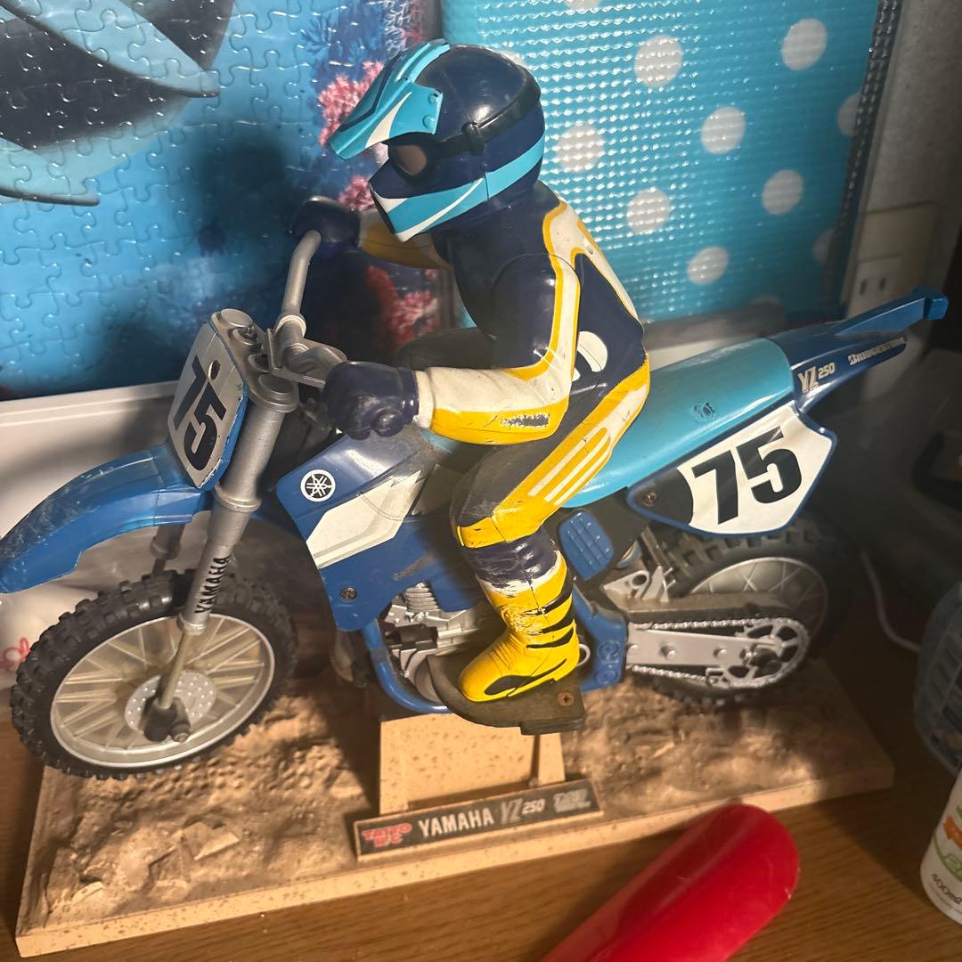 Motorcycles Yamaha Yz250 75