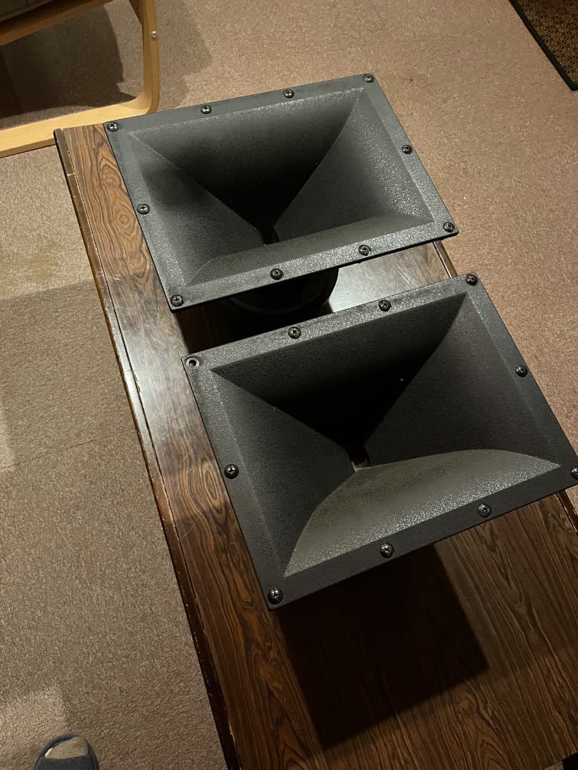 Jbl Speaker 2447J