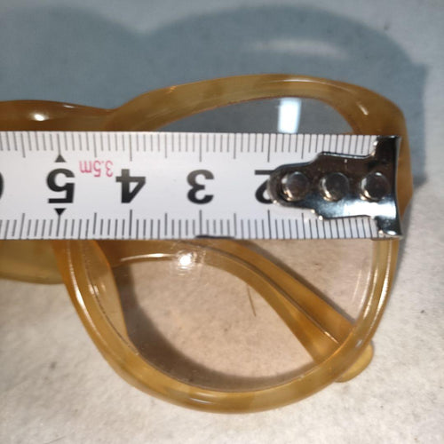 Yves Saint Laurent Sunglasses 690