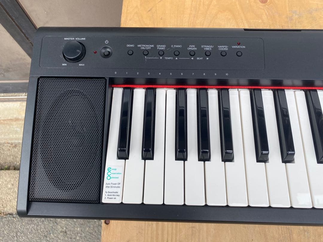 Yamaha Keyboard Electronic Piano Np-11 Piaggero